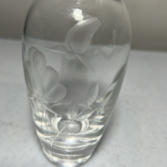Lenox Vintage Flower Etched Crystal Vase Original Box - Picture 2 of 8